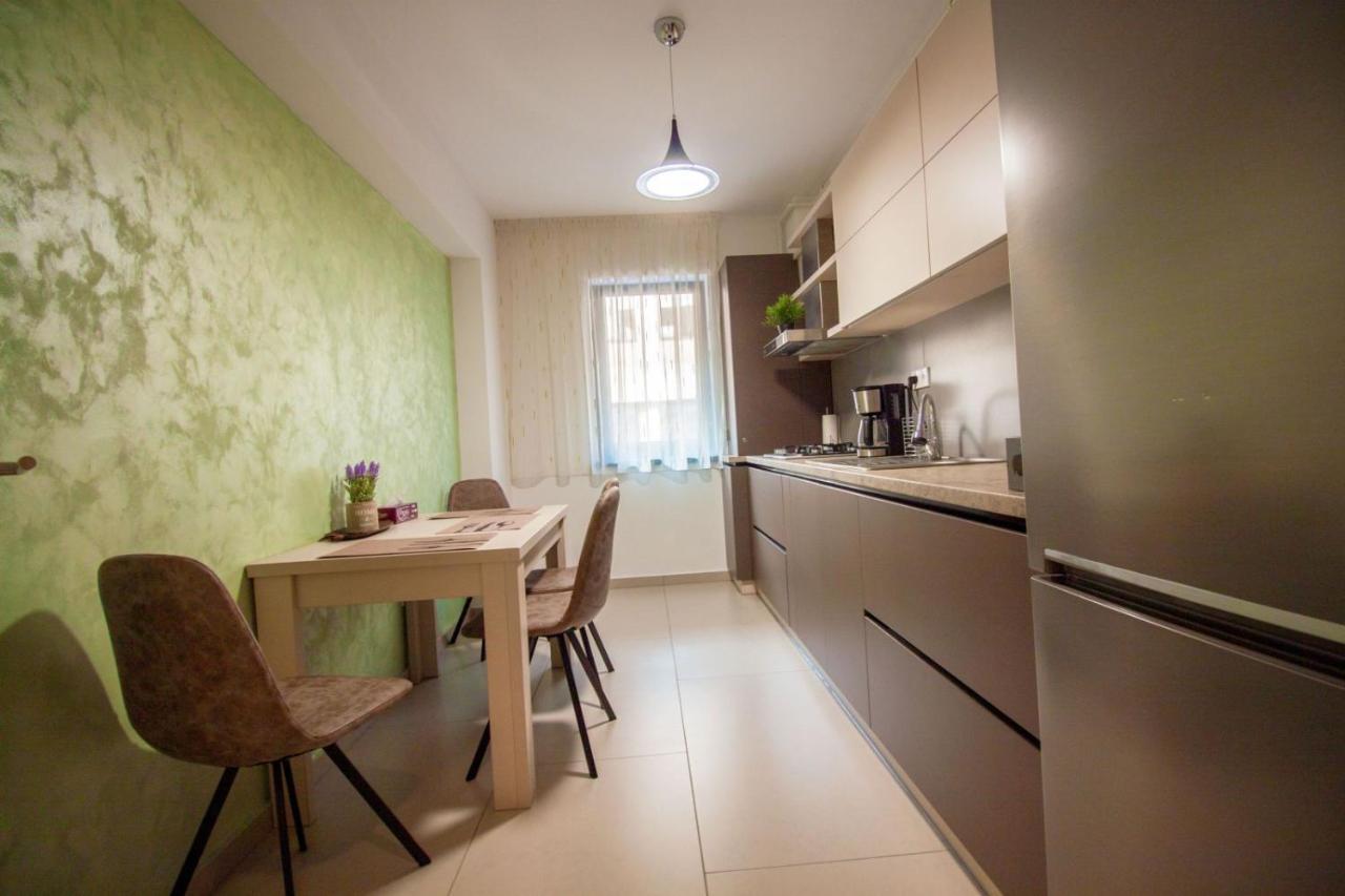 Central Lux Apartments Brasov Ngoại thất bức ảnh