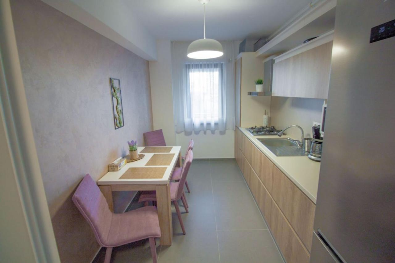 Central Lux Apartments Brasov Ngoại thất bức ảnh